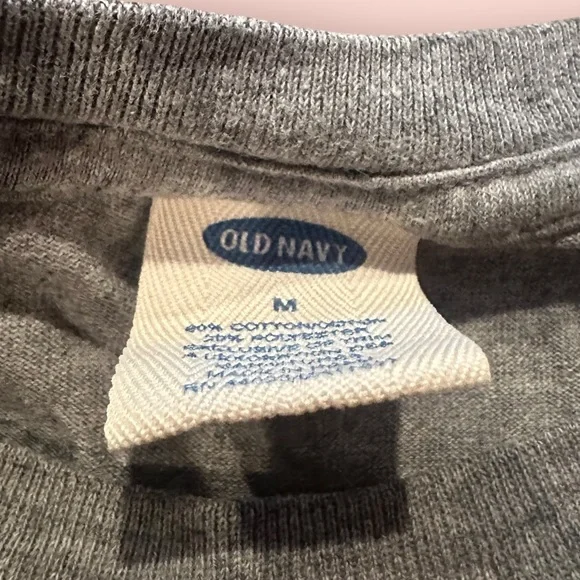 Old Navy Heather Gray Tee with Red Accent - Picture 6 of 8